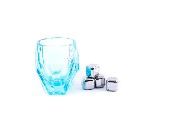 Cubetti Refrigeranti in Acciaio - Set di 4 - immagine 2