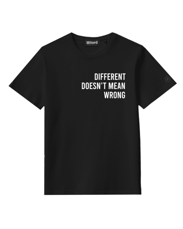 T-shirt DIFFERENT (black)